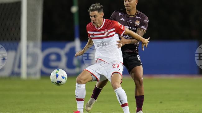 Естудиантес Ла Плата спечели срещу Платенсе и завоюва Шампионския трофей на Аржентина