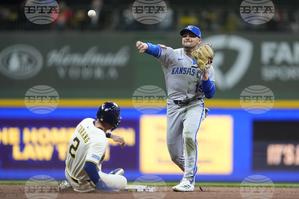 Royals Brewers Baseball