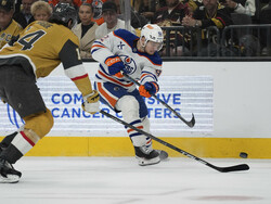 Oilers Golden Knights Hockey
