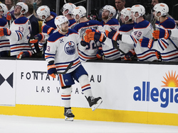 Oilers Golden Knights Hockey