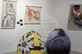 Сливен - конкурсът за изографисване на Великденско яйце