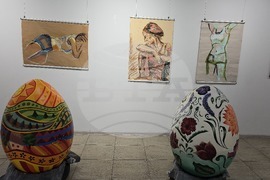 Сливен - конкурсът за изографисване на Великденско яйце