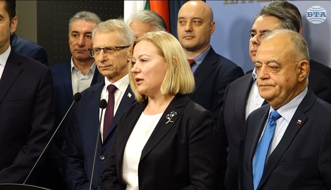 ПП-ДБ няма да участват в гласуването на внесения вот на недоверие към правителството