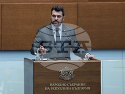 Народно събрание - заседание - вот на недоверие - дебати