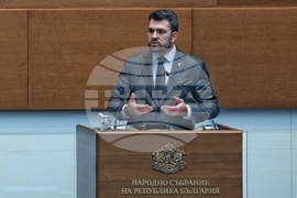 Народно събрание - заседание - вот на недоверие - дебати