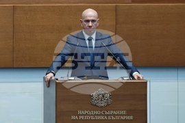 Народно събрание - заседание - вот на недоверие - дебати