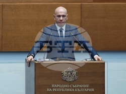 Народно събрание - заседание - вот на недоверие - дебати