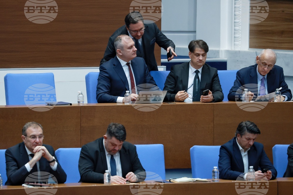 Народно събрание - заседание - вот на недоверие - дебати