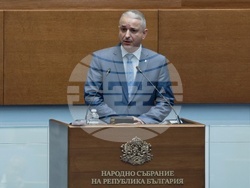 Народно събрание - заседание - вот на недоверие - дебати