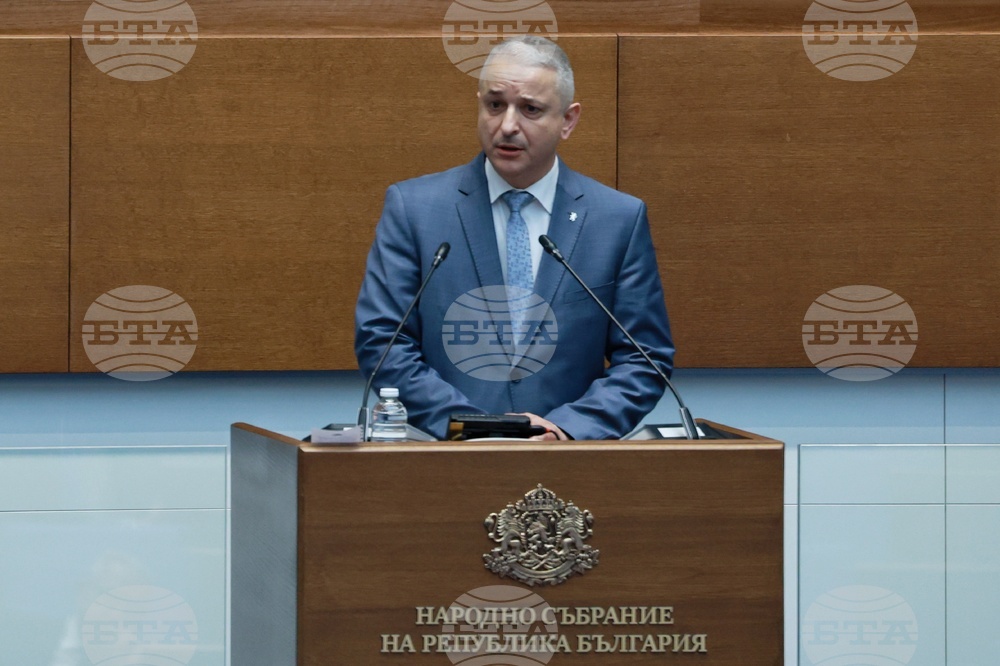 Народно събрание - заседание - вот на недоверие - дебати