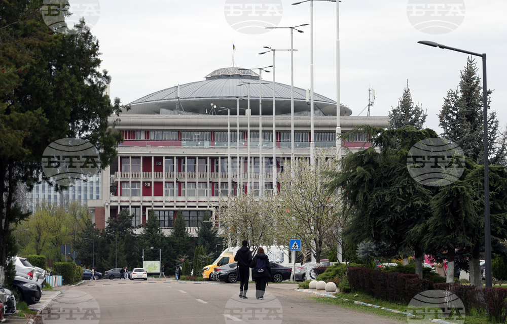 Румъния - Национален университет за наука и технологии „Политехника“ Букурещ - български студенти - посещение