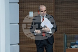 Народно събрание - заседание - вот на недоверие - дебати