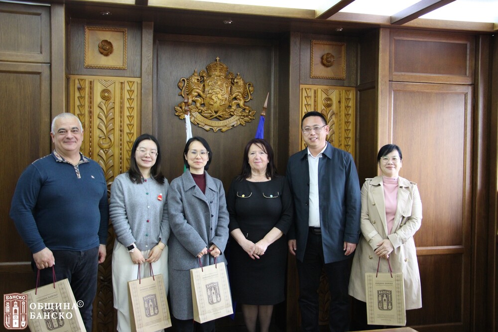Община Банско посрещна делегация от Хайнан за културен и образователен обмен
