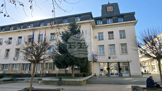 Кметът на Ловеч предлага нова бюджетна дейност за организация и поддръжка на спортните имоти в града