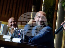 Момчил Николов публикува последната част от трилогията си за Чекмо. 