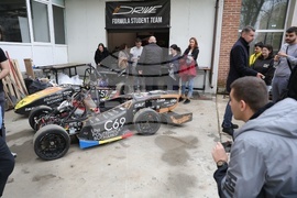 Румъния - Национален университет за наука и технологии „Политехника“ Букурещ - български студенти - посещение