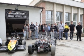 Румъния - Национален университет за наука и технологии „Политехника“ Букурещ - български студенти - посещение