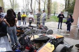 Румъния - Национален университет за наука и технологии „Политехника“ Букурещ - български студенти - посещение