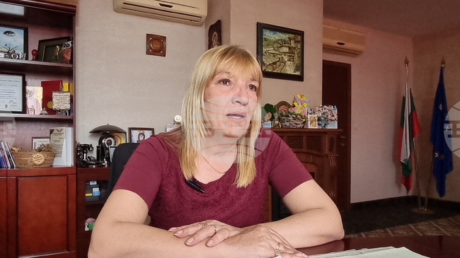 Кметът на Нова Загора настоява за спешен ремонт на магистрален водопровод след нови аварии