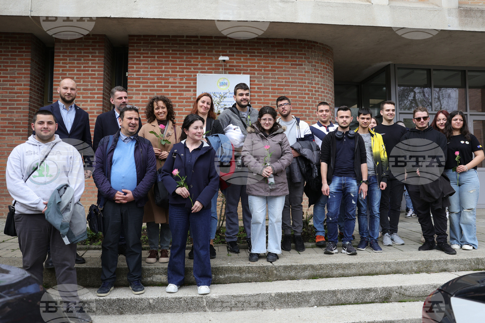 Румъния - Национален университет за наука и технологии „Политехника“ Букурещ - български студенти - посещение