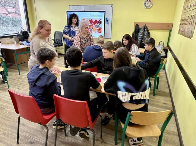 Урок на тема „Пътешествие в света на растенията“ се състоя в Българското средно училище "Д-р Петър Берон" в Прага