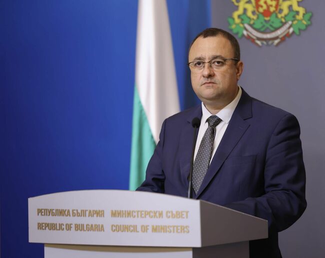 МРРБ: Министър Иванов разпореди отстраняване на цялото ръководство на ОПУ-Плевен и проверка на АПИ