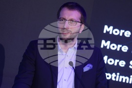 София Тех Парк - суперкомпютър "Дискавърър" (Discoverer)