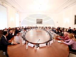 Народно събрание - Комисията по икономическа политика и иновации