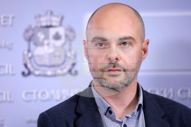 Столична община - Надежда Бобчева - Николай Неделков - брифинг