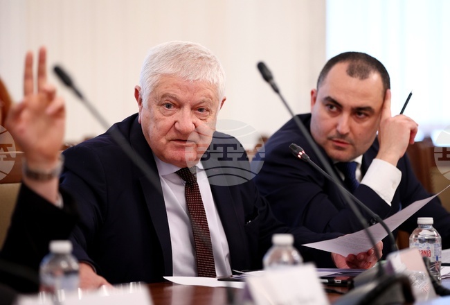 Комисията по икономическа политика и иновации в НС прие на първо четене два законопроекта за промени в Закона за насърчаване на инвестициите