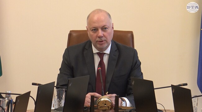 Около 687 хиляди пенсионери ще получат добавка от 50 лева за Великден, казаха от правителството