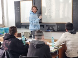 Кърджали - семинар-курс по астрономия - д-р Александър Куртенков Снимка: Валентина Стоева