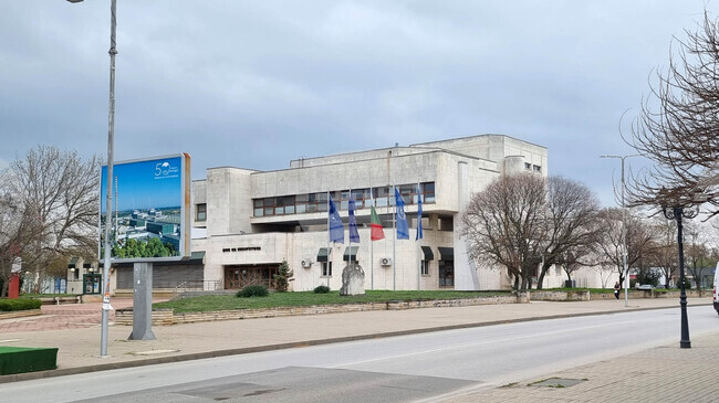 Отбелязват 40 години от създаването на музикалната школа към Дом на енергетика в Козлодуй 