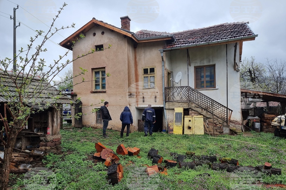 Село Говежда - проливен дъжд - подпочвени води - наводнени имоти