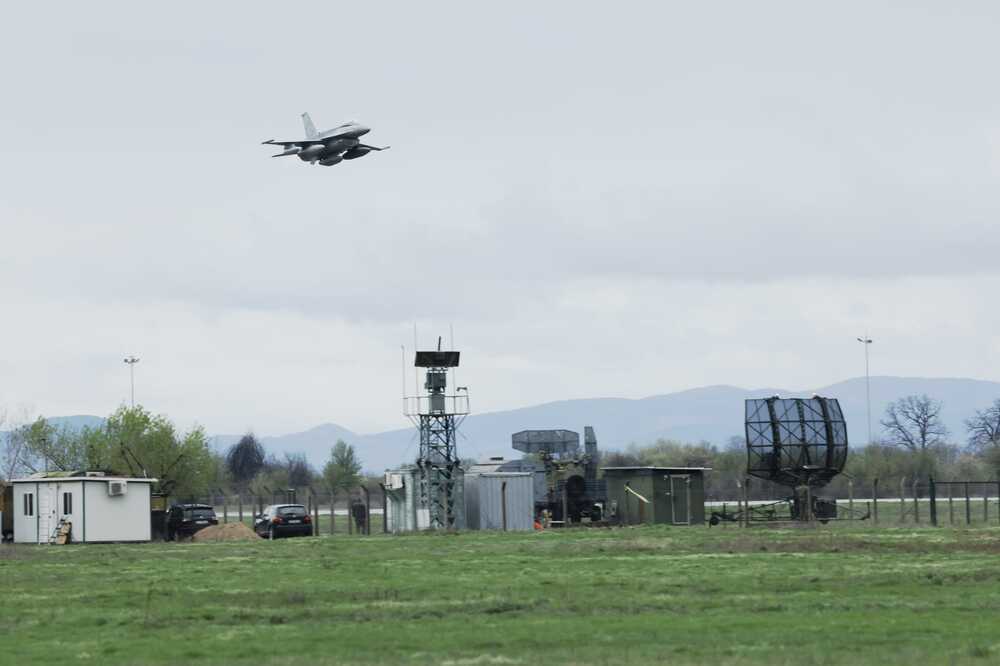 Авиобаза „Граф Игнатиево“ - изтребител „F-16 Block 70“