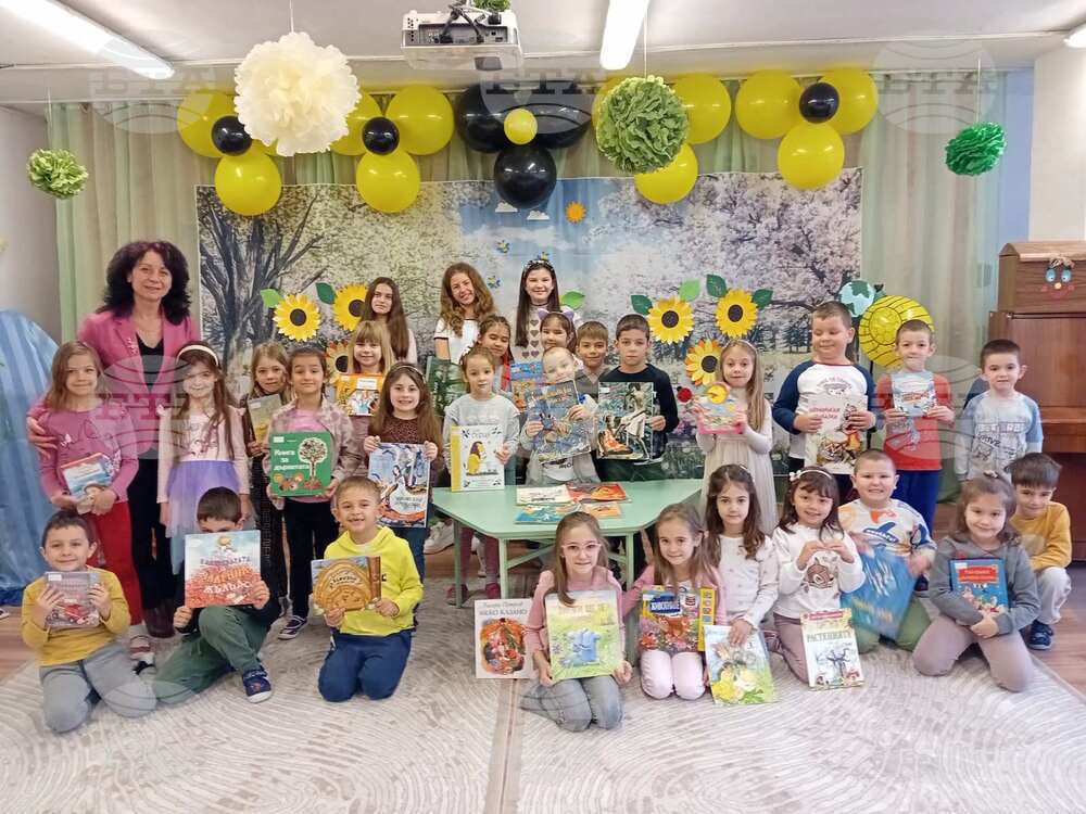 Маратон на четенето започна в смолянската библиотека