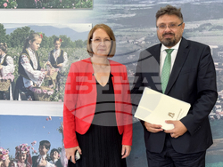 Казанлък - БТА - Община - договор - подписване