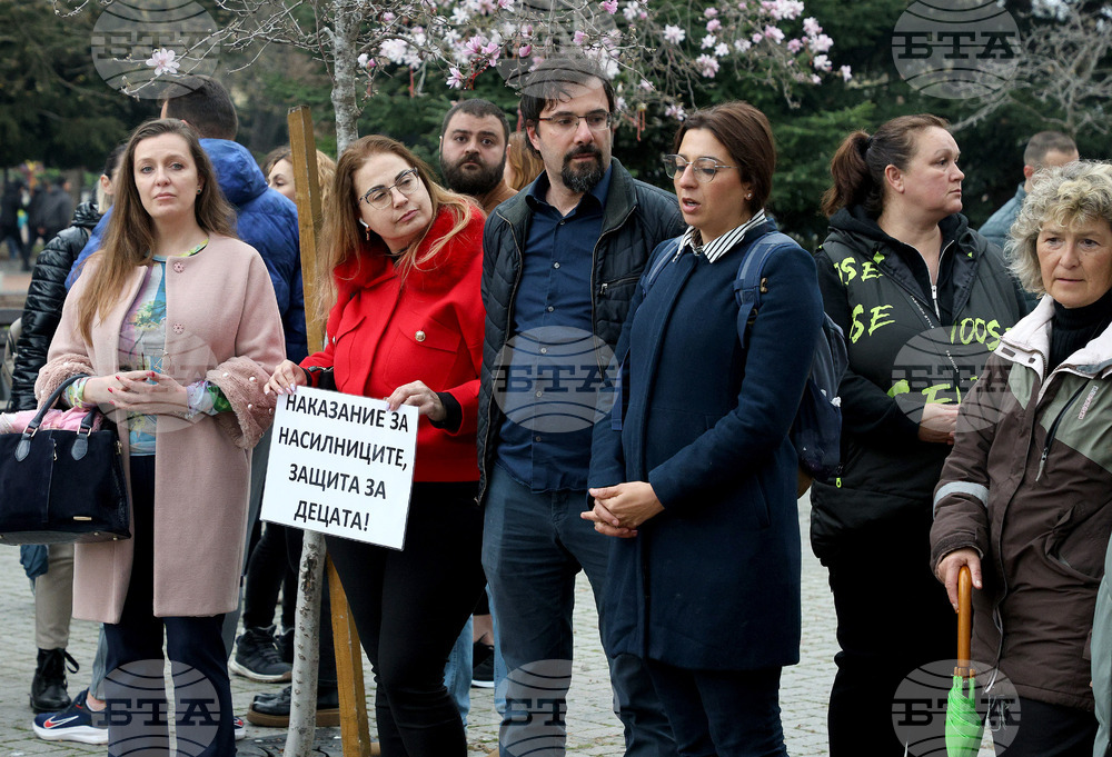Варна - протест „Не на насилието над деца и педофилията!“