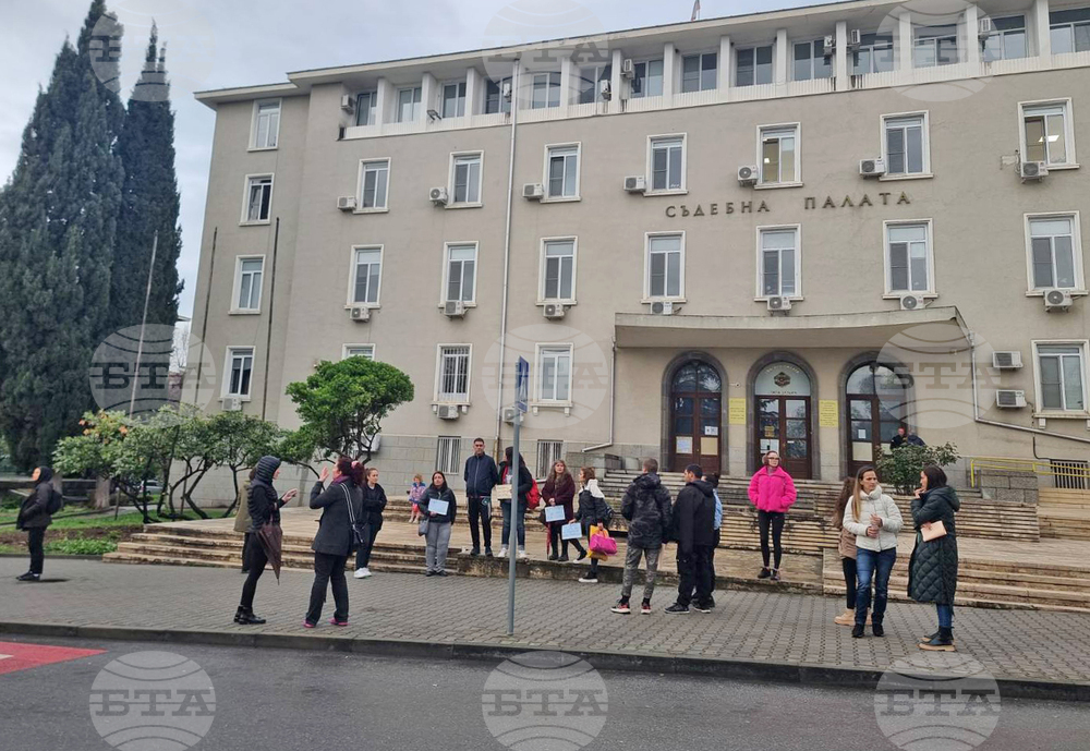 Стара Загора - протест „Не на насилието над деца и педофилията!“