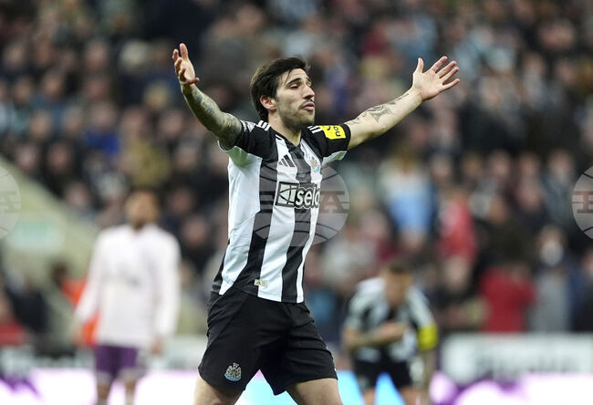 Прокуратурата в Милано повдигна овнинения на Николо Фаджоли и Сандро Тонали