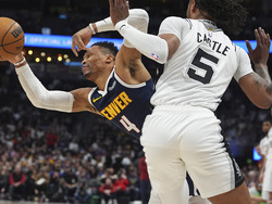 Spurs Nuggets Basketball