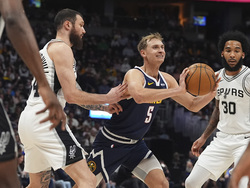 Spurs Nuggets Basketball