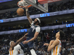 Hawks Mavericks Basketball