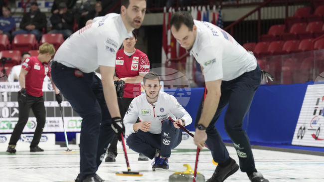 Женският отбор на САЩ по кърлинг и мъжкият на Китай спечелиха последните квоти за Олимпийските игри в Милано и Кортина д'Ампецо