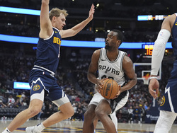 Spurs Nuggets Basketball