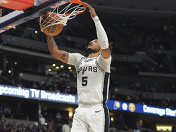 Spurs Nuggets Basketball