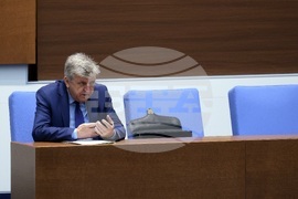 Парламент - заседание