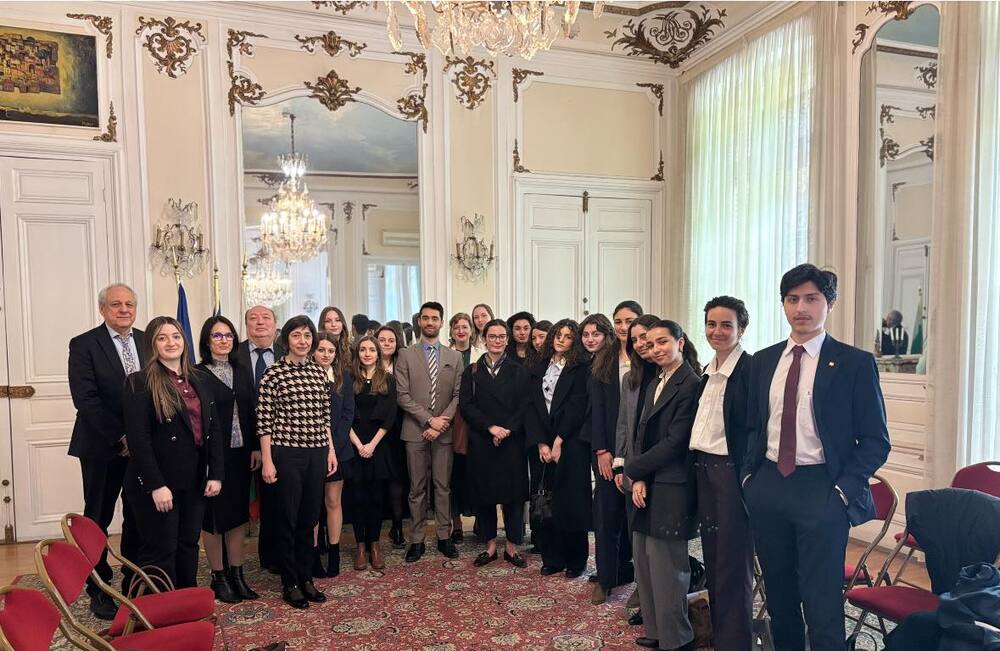 Посолството на България във Франция бе домакин на студенти от Института за политически изследвания в Париж