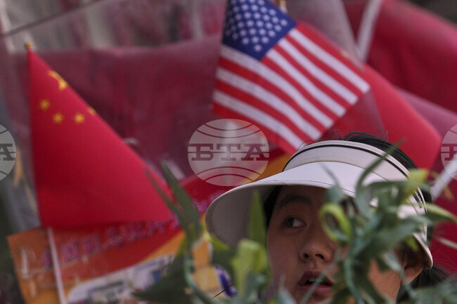 Китай ще наложи ответни мита от 34 процента на всички стоки, внасяни от САЩ 