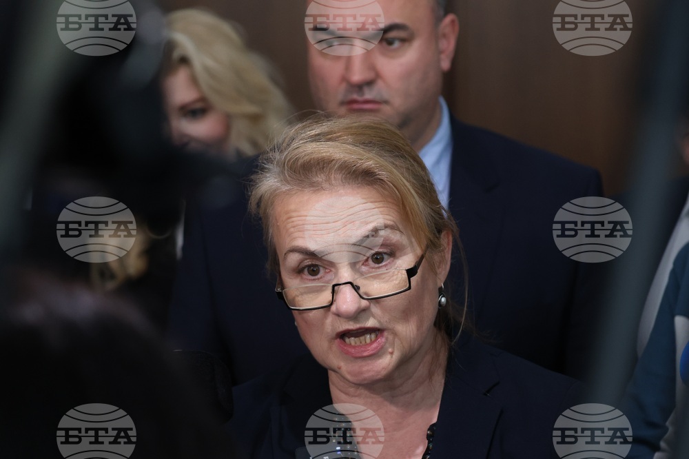 Парламент - „Величие“ - Красимира Нинова-Катинчарова - брифинг